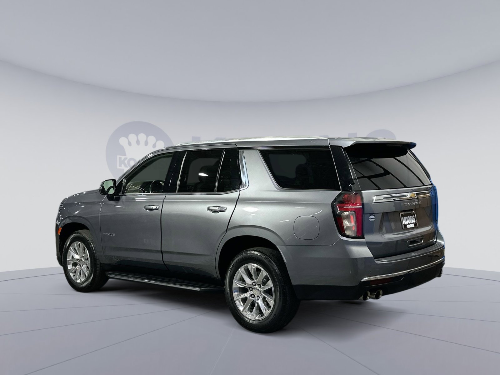 Used 2021 Chevrolet Tahoe Premier w/ Premium Package image 4