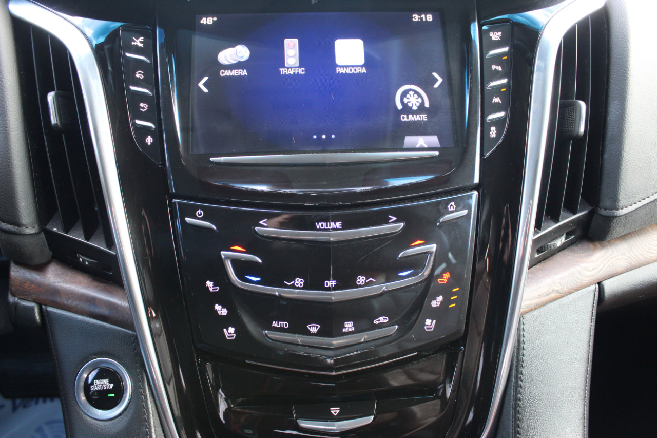 Used 2016 Cadillac Escalade ESV Premium image 34