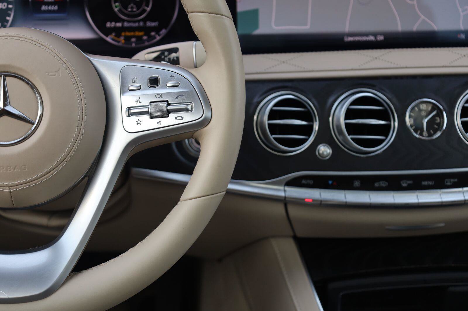 Used 2018 Mercedes-Benz S 560 Sedan image 38
