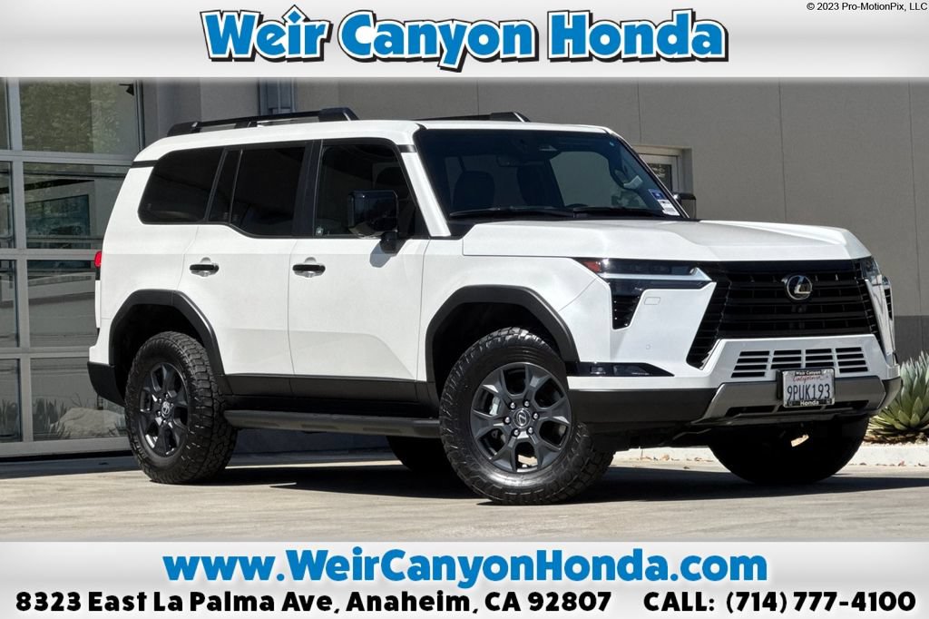 Used 2024 Lexus GX 550 AWD/4WD image 1