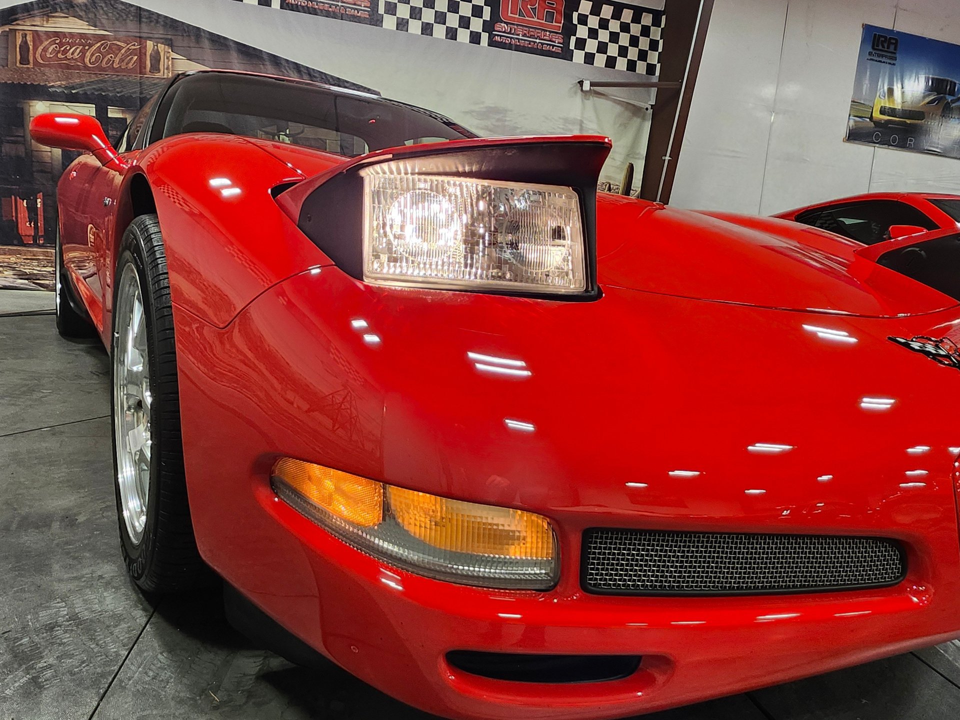 Used 2001 Chevrolet Corvette Z06 w/ Memory Pkg RWD image 39