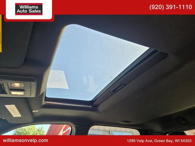 Used 2018 RAM 1500 Limited AWD/4WD image 2