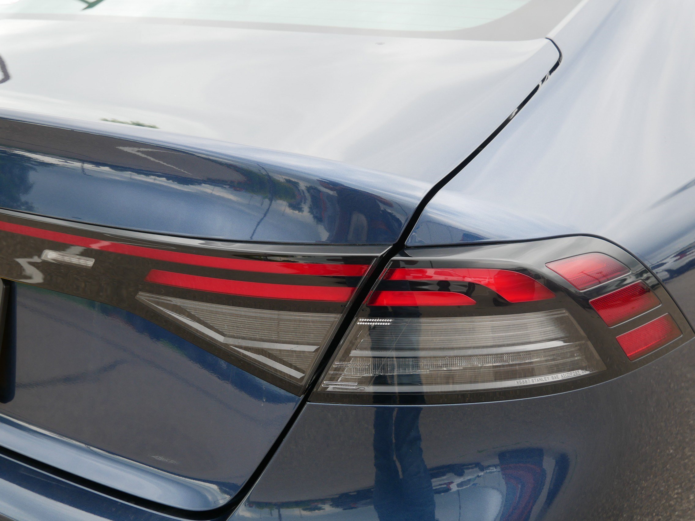 Certified 2023 Honda Accord EX image 17