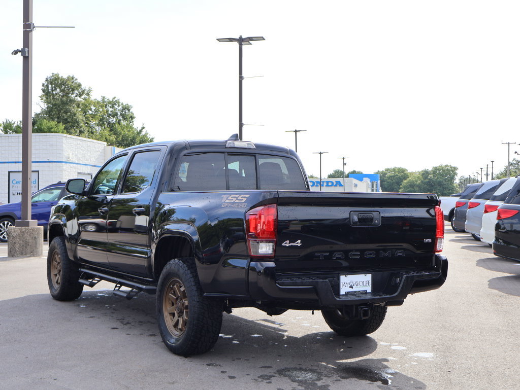 Used 2023 Toyota Tacoma SR AWD/4WD image 5