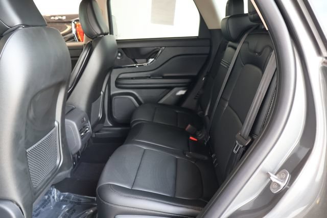 New 2025 Lincoln Corsair Reserve w/ Equipment Group 202A AWD/4WD image 14