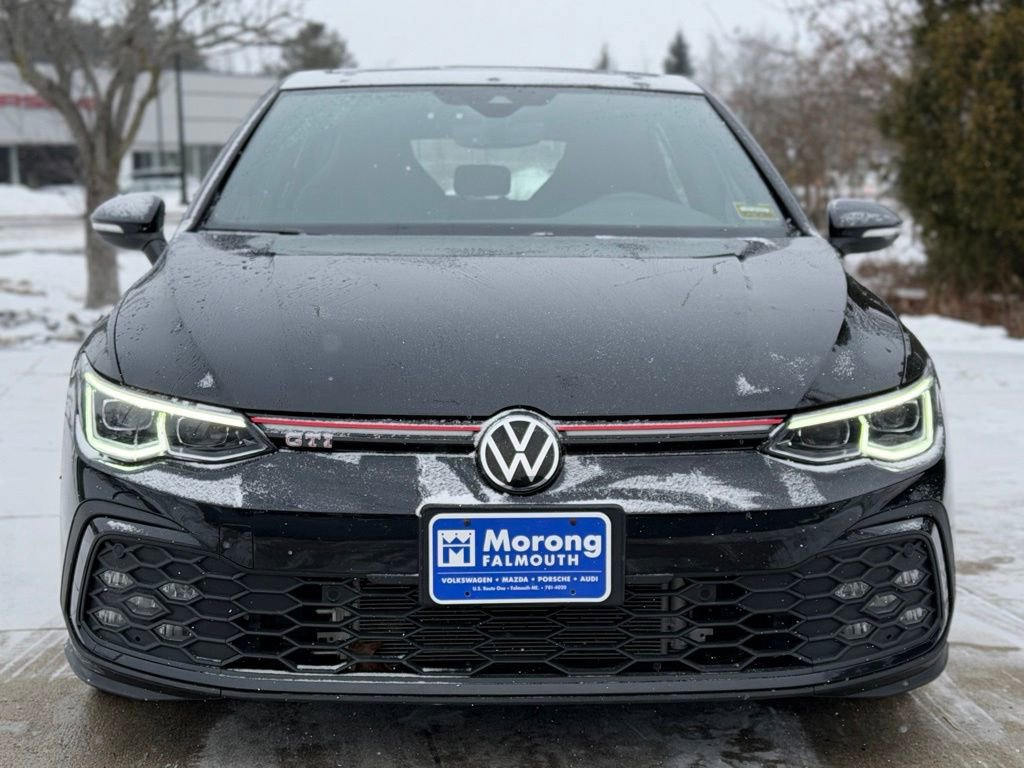 Used 2022 Volkswagen GTI SE image 3