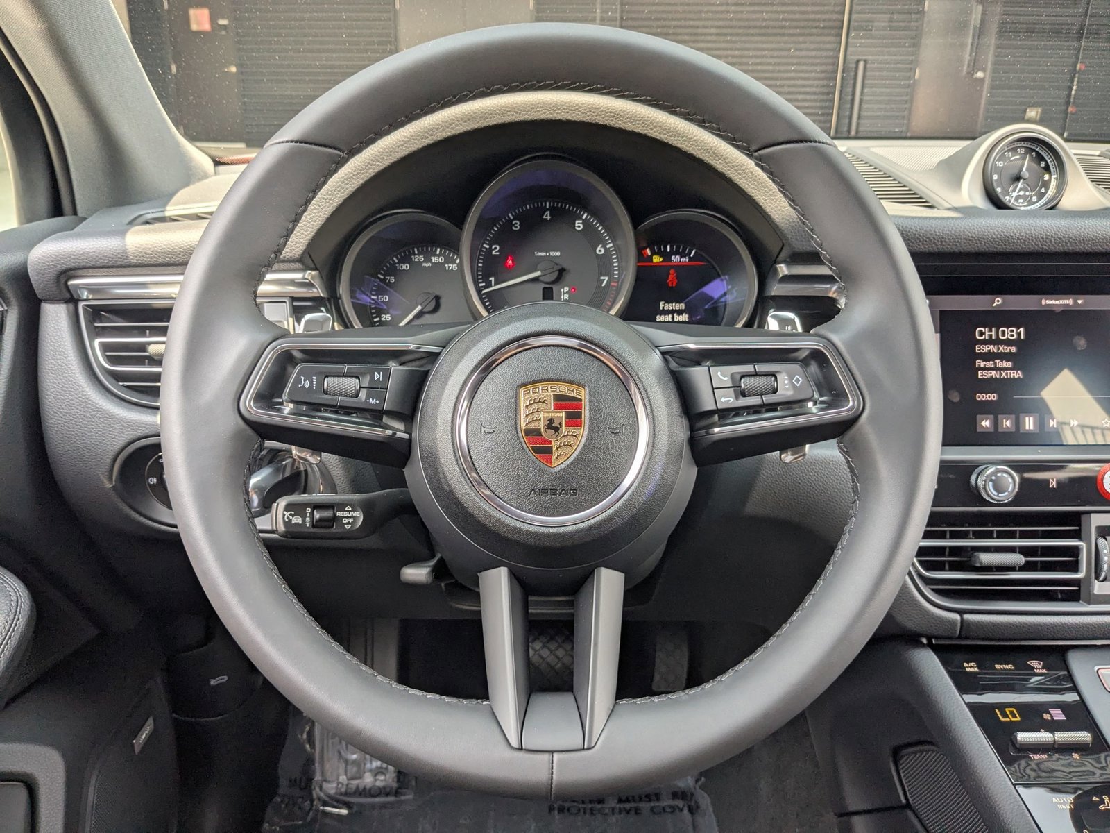 New 2025 Porsche Macan image 15