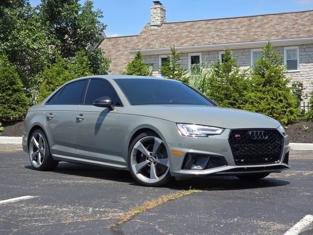 Used 2019 Audi S4 Premium Plus w/ Premium Plus Package AWD/4WD image 2
