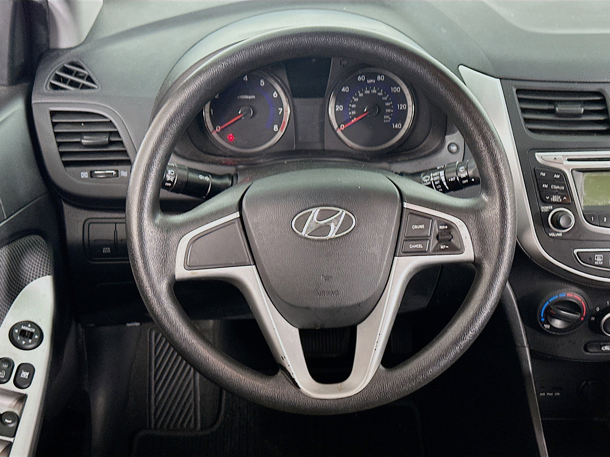 Used 2013 Hyundai Accent GS image 18