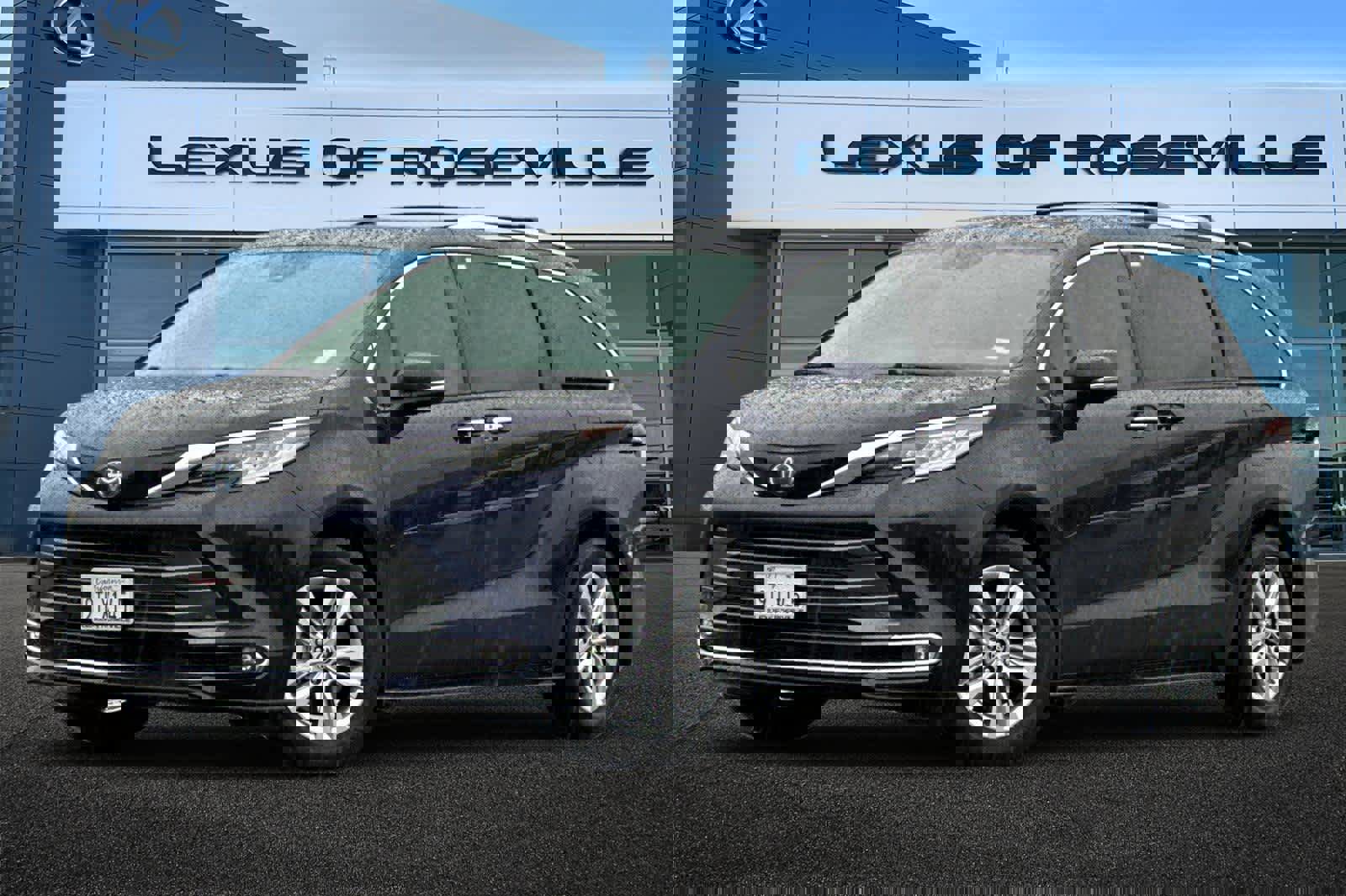 Used 2022 Toyota Sienna Limited