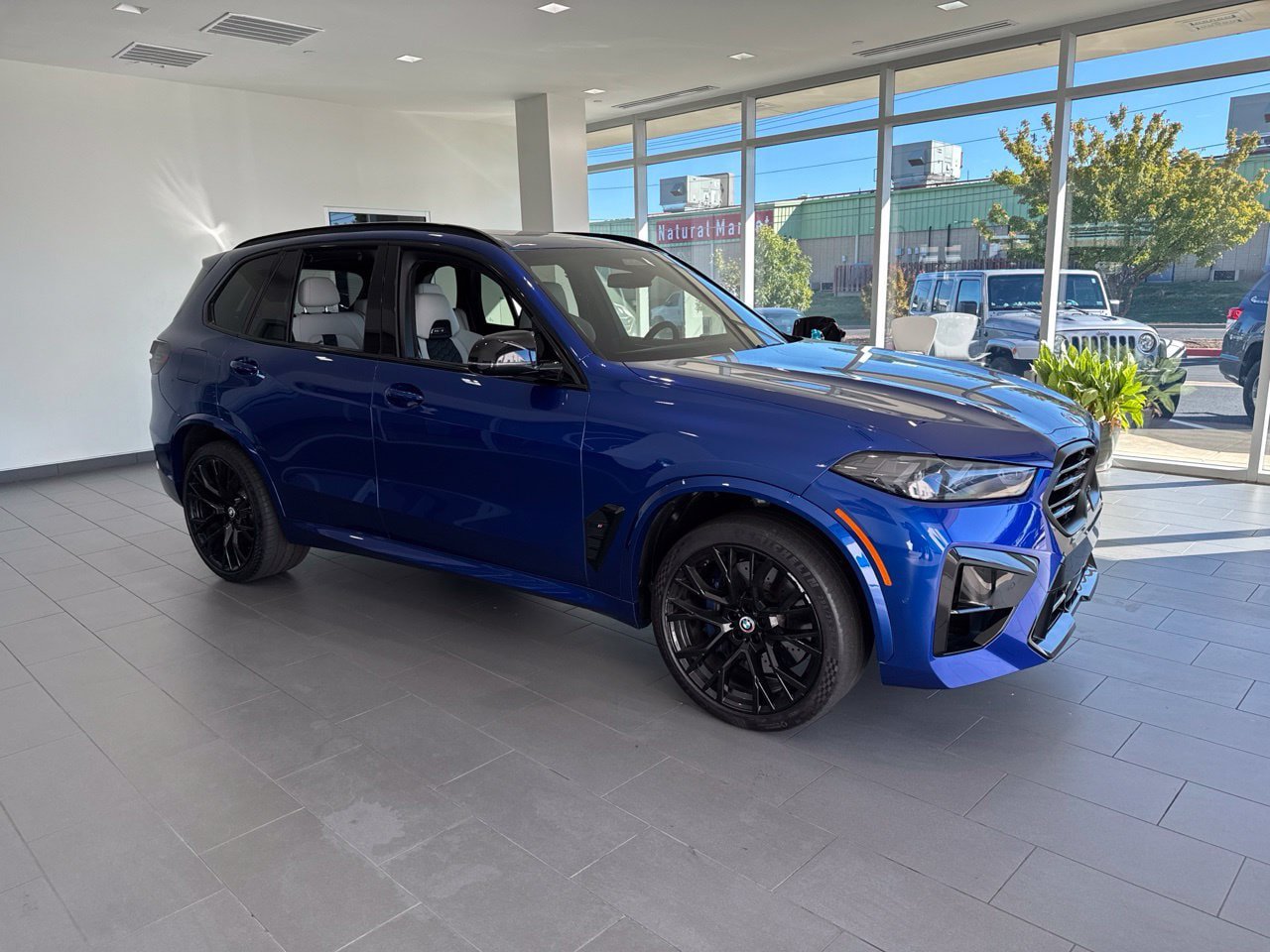 Used 2025 BMW X5 M Competition w/ Executive Package