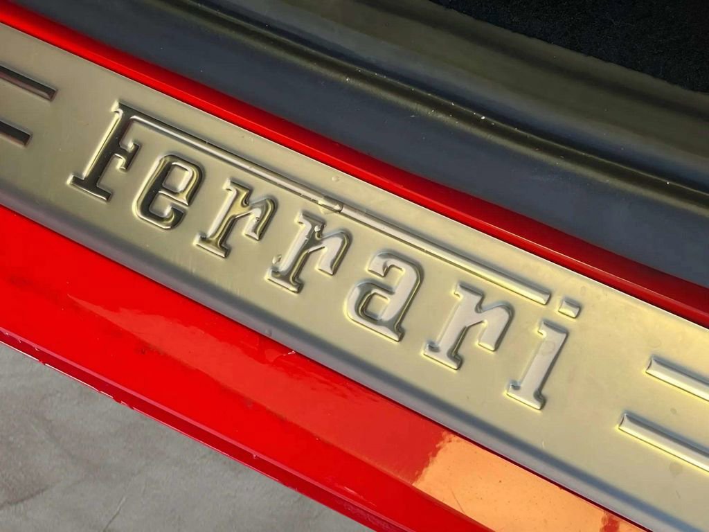 Used 2021 Ferrari F8 Tributo image 42