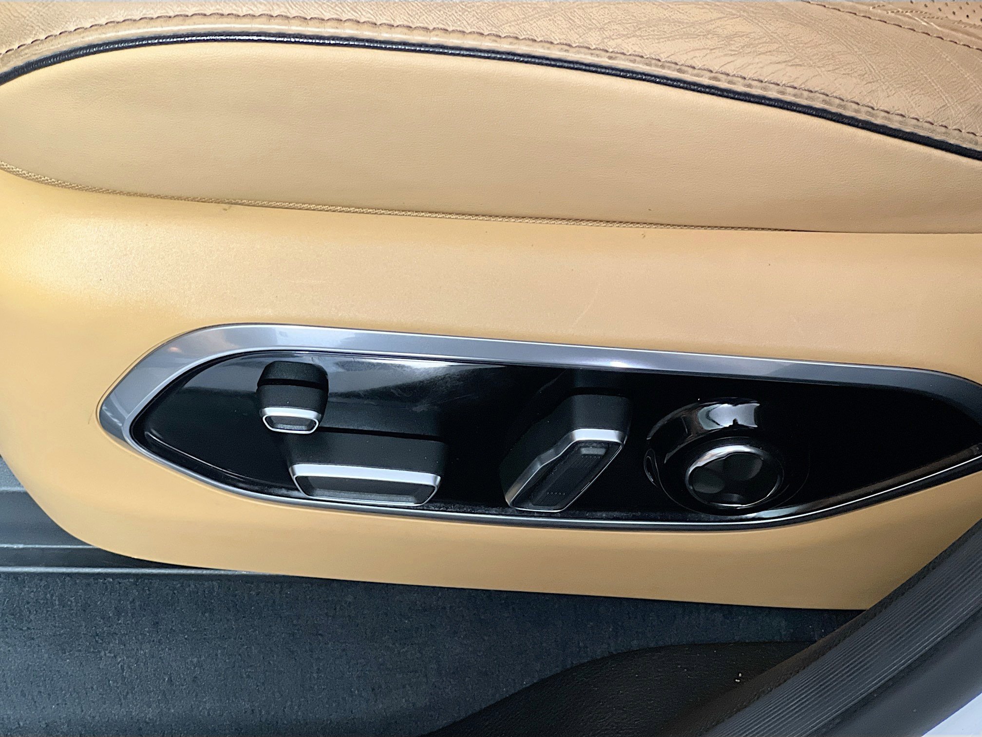 Used 2022 Jeep Grand Cherokee Summit image 15