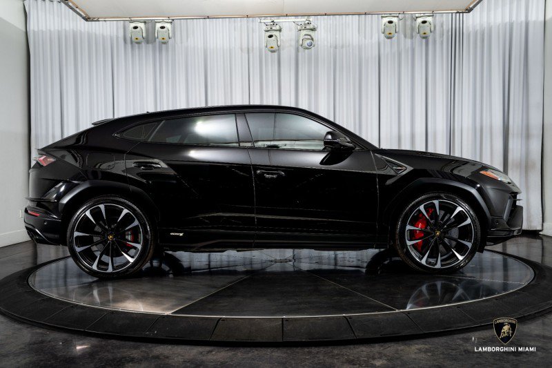 Used 2024 Lamborghini Urus S image 21