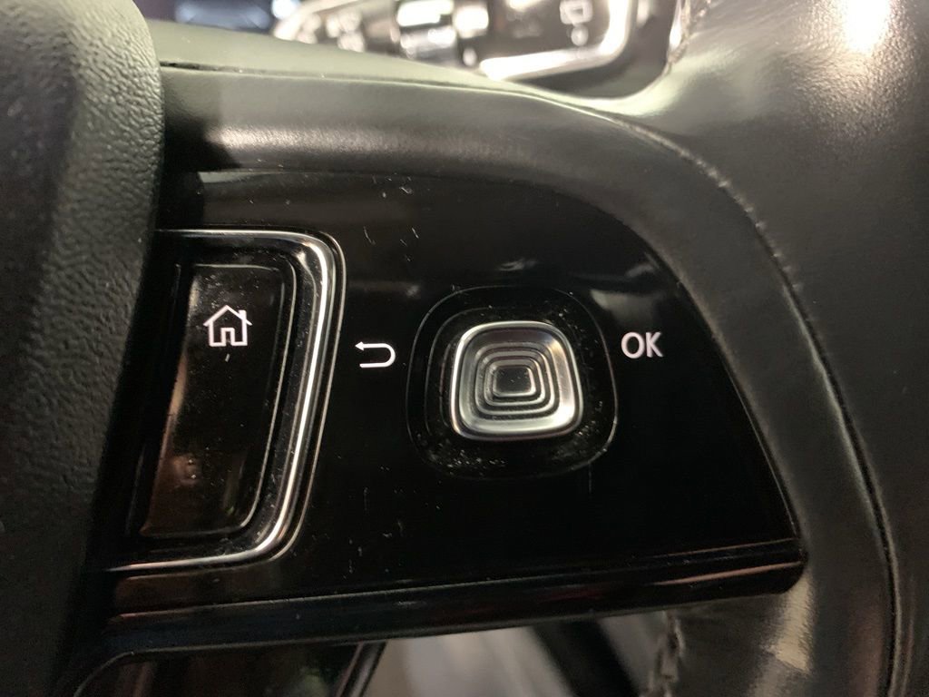 Used 2021 Lincoln Corsair Reserve w/ Equipment Group 201A FWD image 23