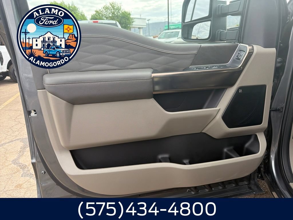 New 2026 Ford F450 Platinum w/ Platinum Plus Package AWD/4WD image 10