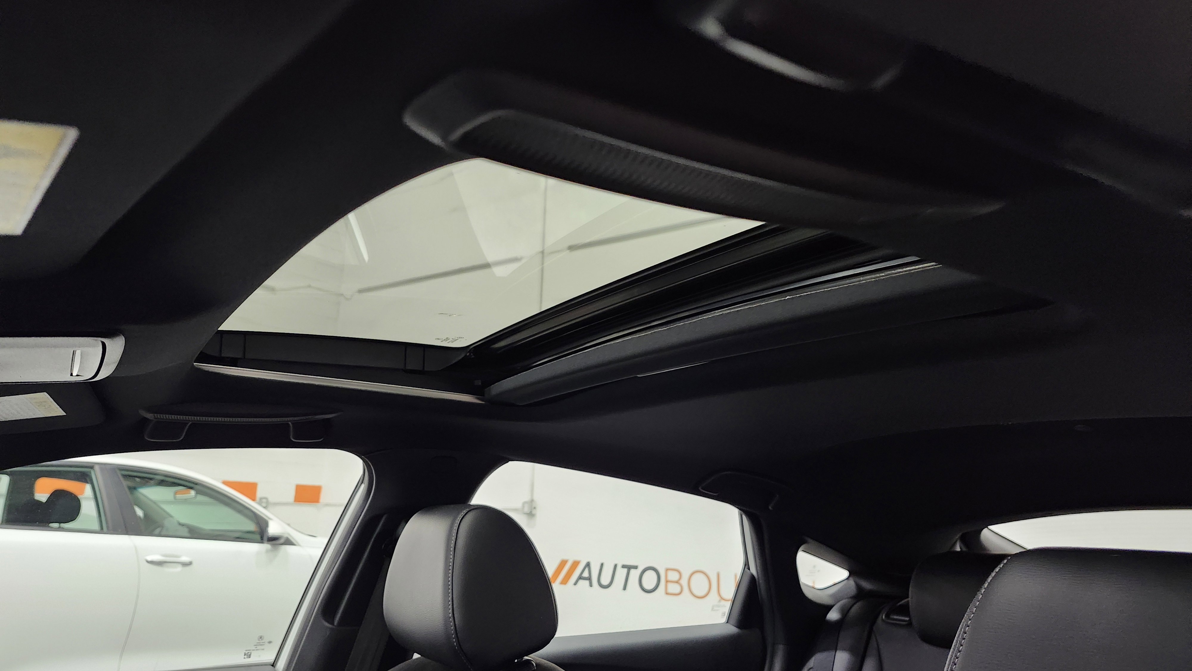 Used 2023 Acura Integra A-Spec image 2