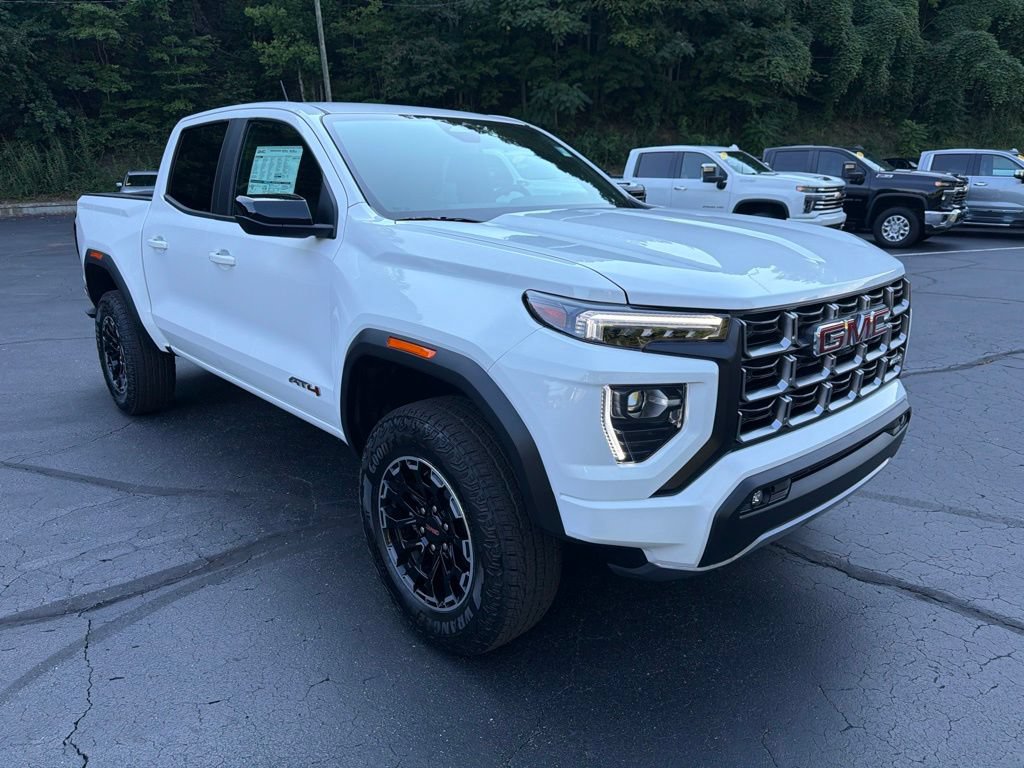 New 2026 GMC Canyon AT4 w/ AT4 Premium Package AWD/4WD image 6