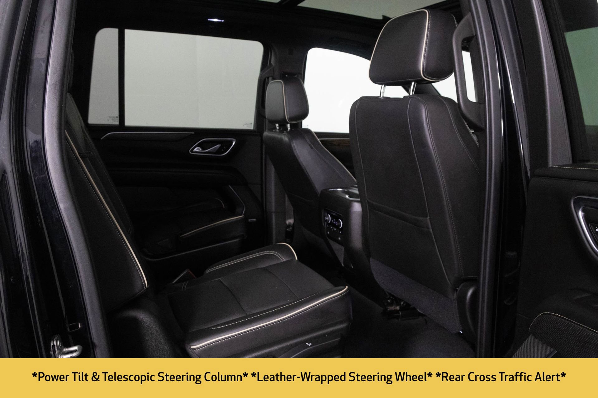 Used 2021 Chevrolet Suburban Premier w/ Premium Package image 43