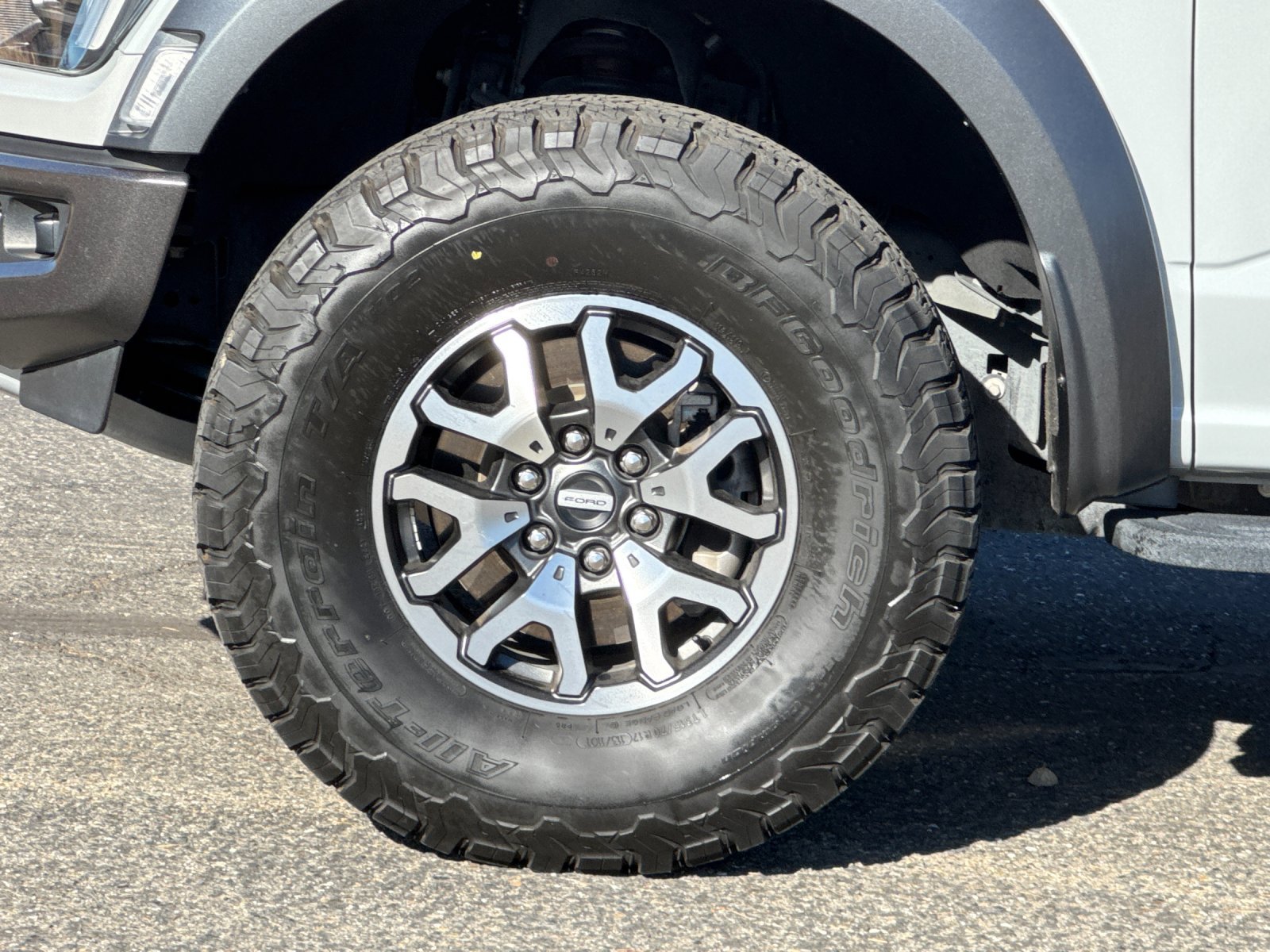 Used 2023 Ford F150 Raptor AWD/4WD image 25