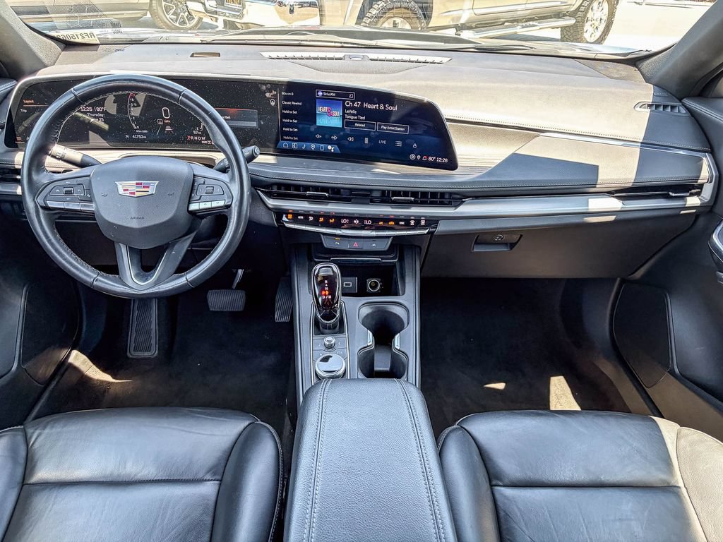 Certified 2024 Cadillac XT4 Premium Luxury AWD/4WD image 7