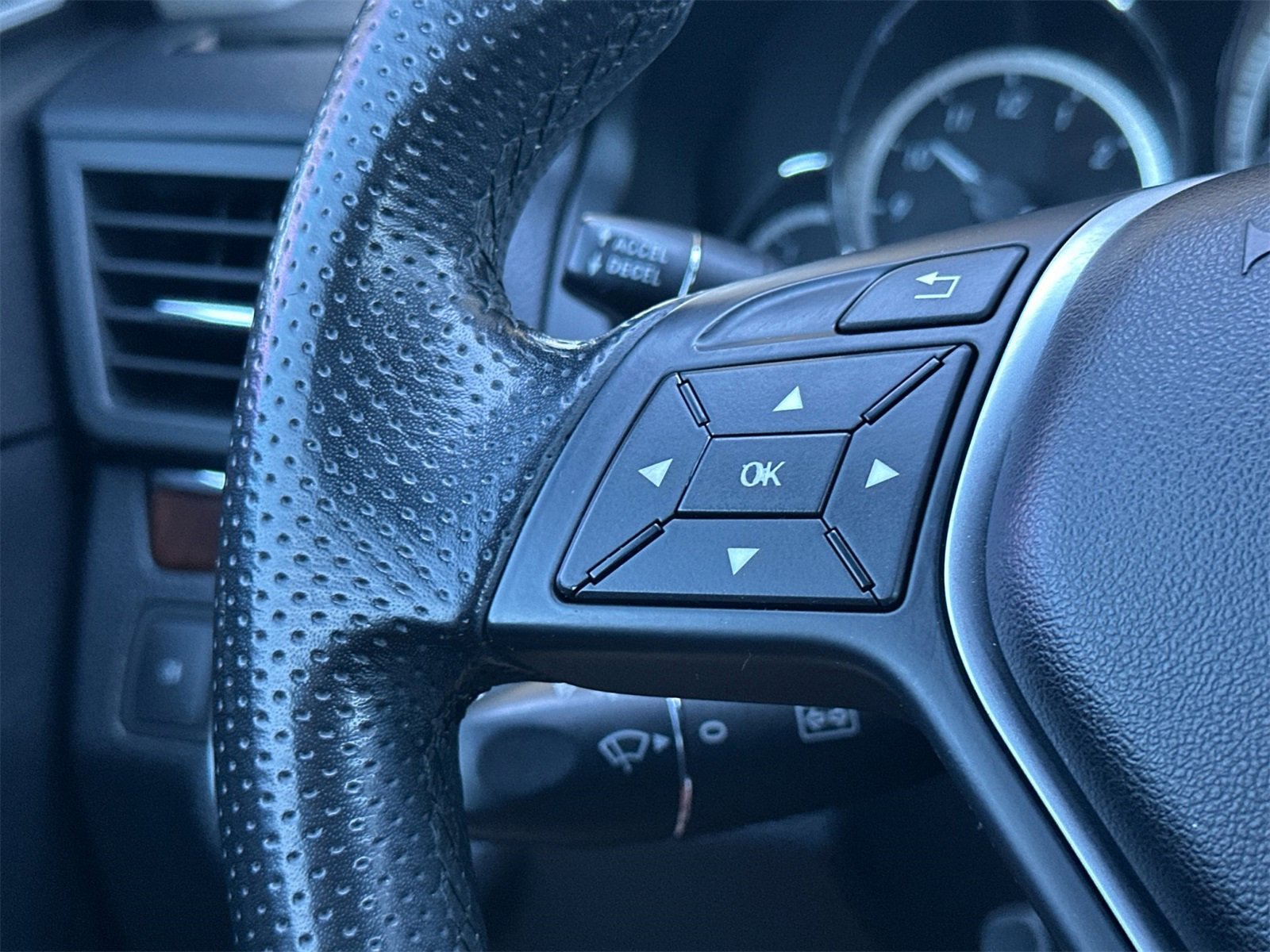 Used 2012 Mercedes-Benz E 350 Cabriolet image 27