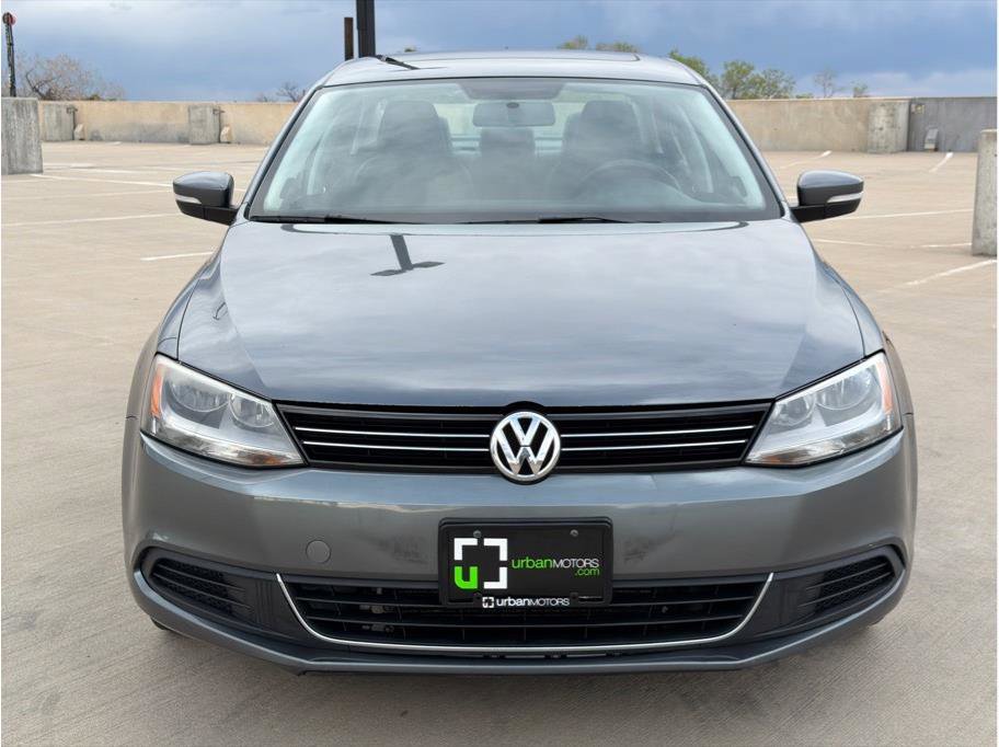Used 2013 Volkswagen Jetta TDI image 2