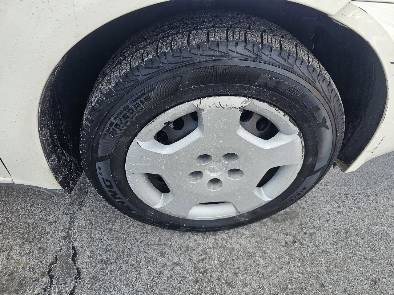 Used 2008 Pontiac G6 Value Leader image 12