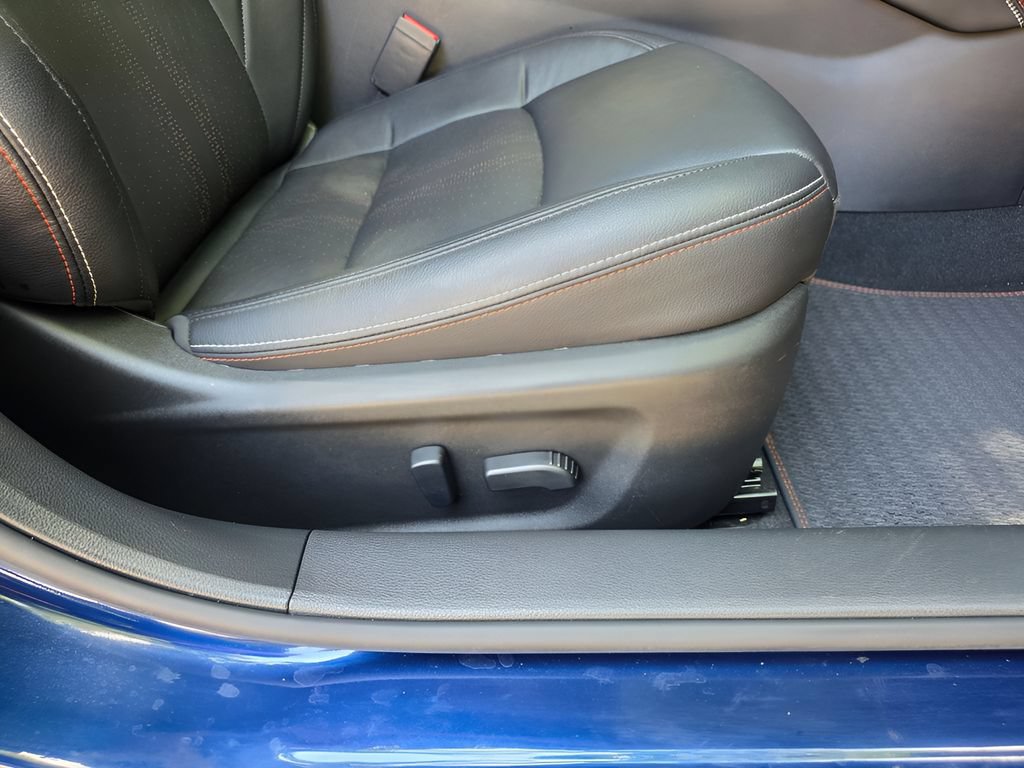 Used 2023 Nissan Altima 2.5 SR w/ SR Premium Package AWD/4WD image 12