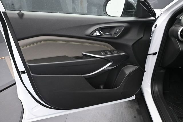 New 2026 Chevrolet Trax ACTIV FWD image 17
