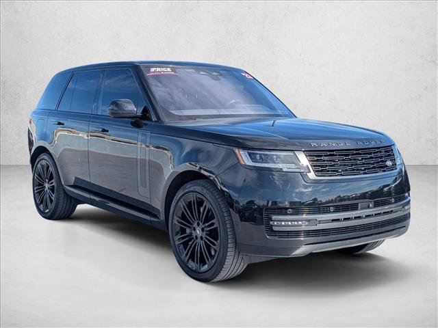 Used 2023 Land Rover Range Rover SE AWD/4WD image 3