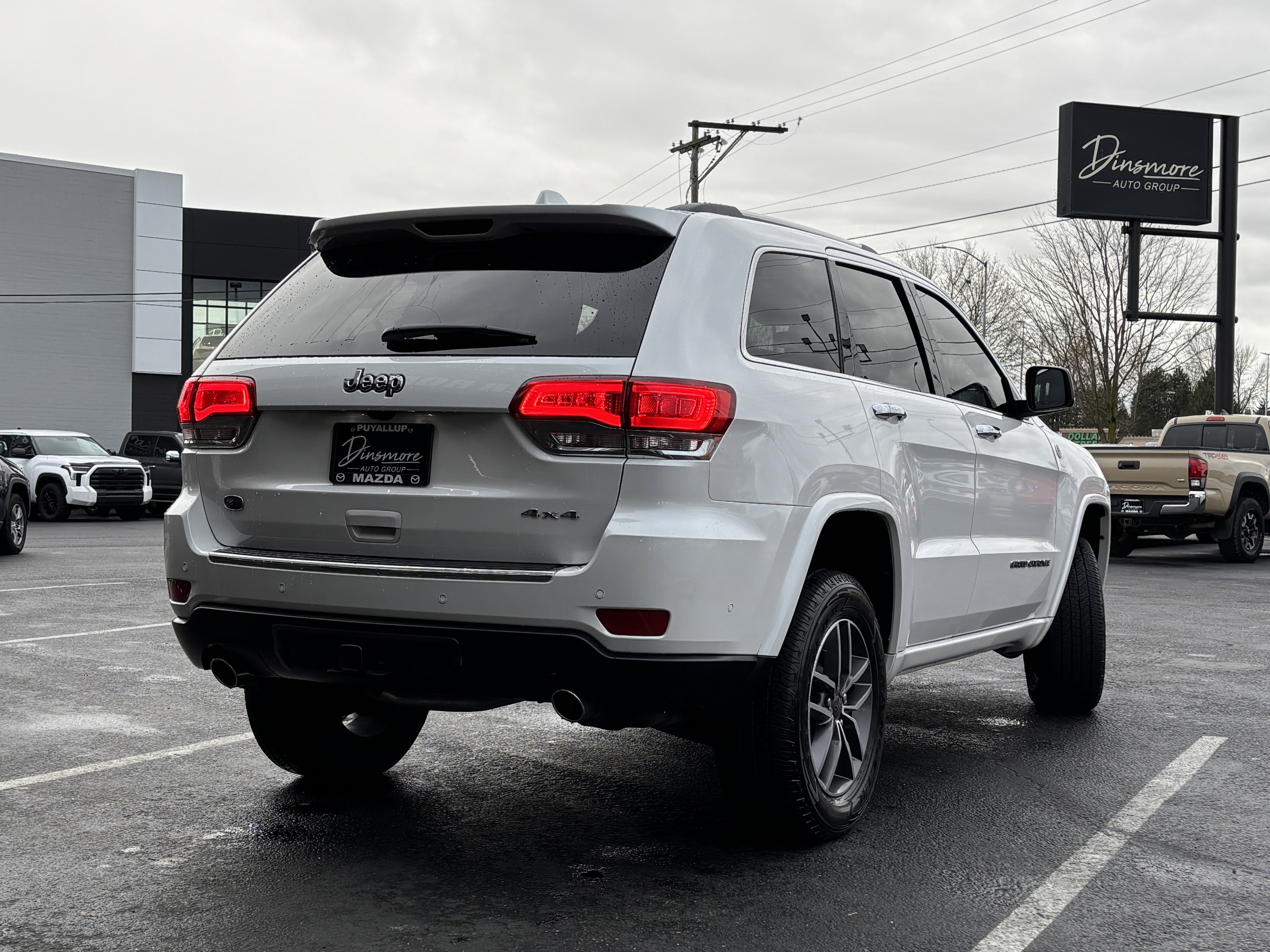 Used 2020 Jeep Grand Cherokee Overland image 6