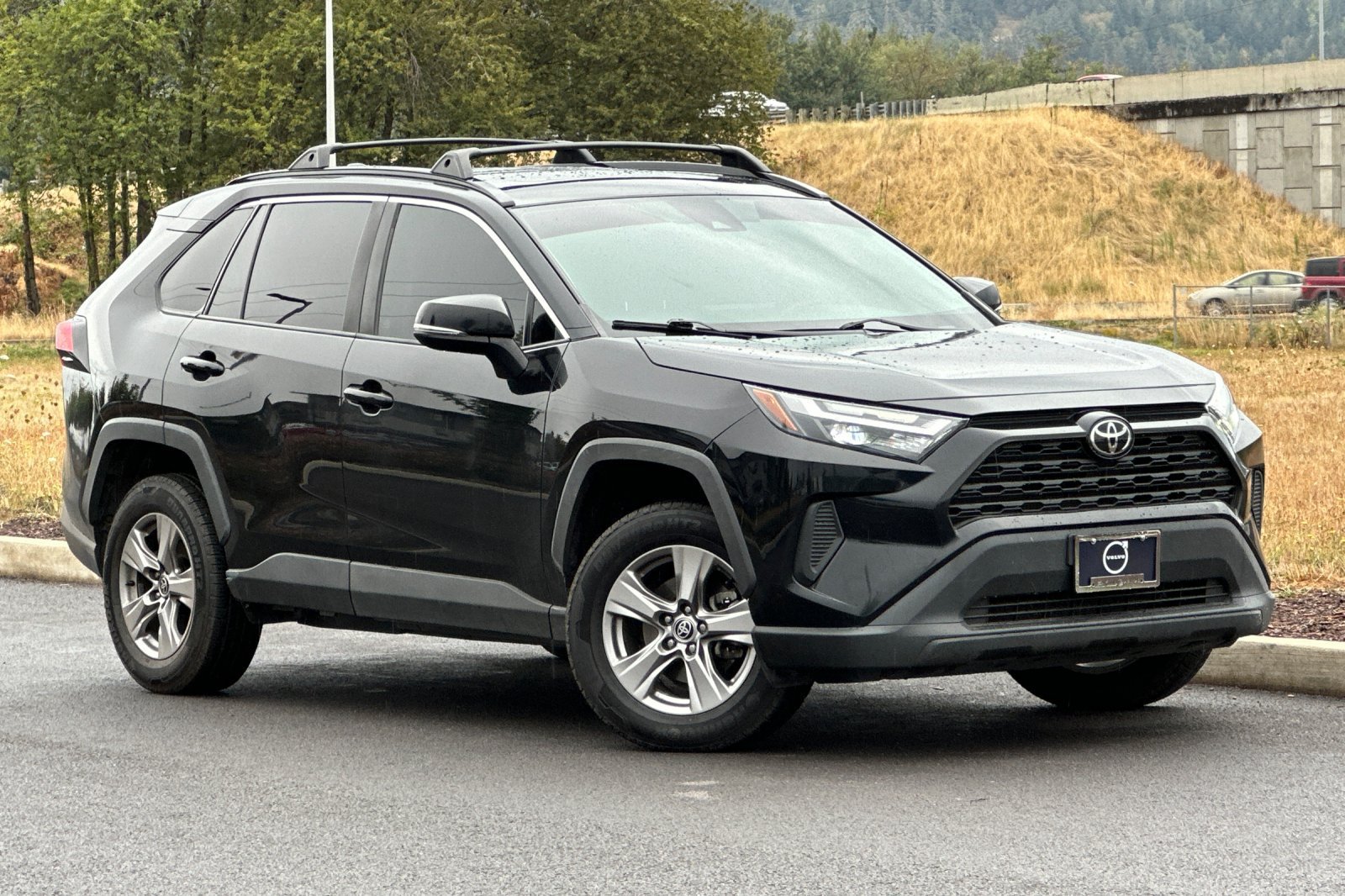 Used 2022 Toyota RAV4 XLE w/ Convenience Package