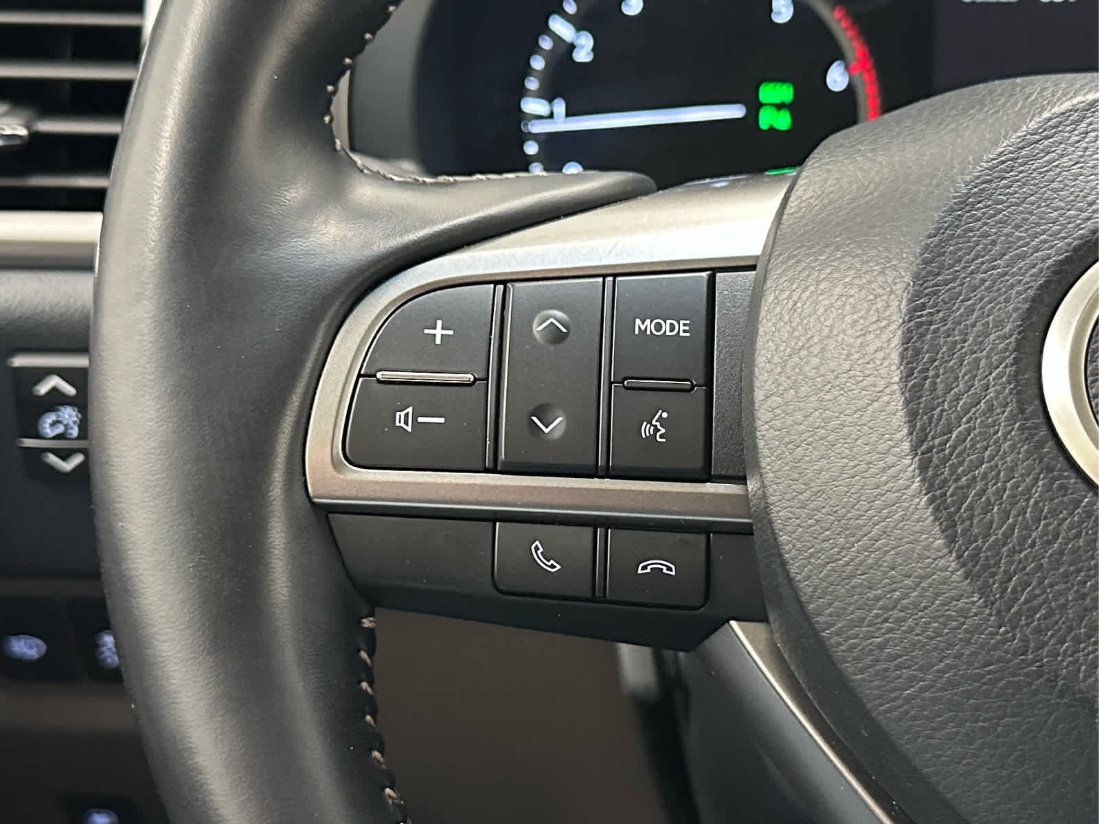 Used 2022 Lexus GX 460 Luxury w/ Sport Design Package AWD/4WD image 27