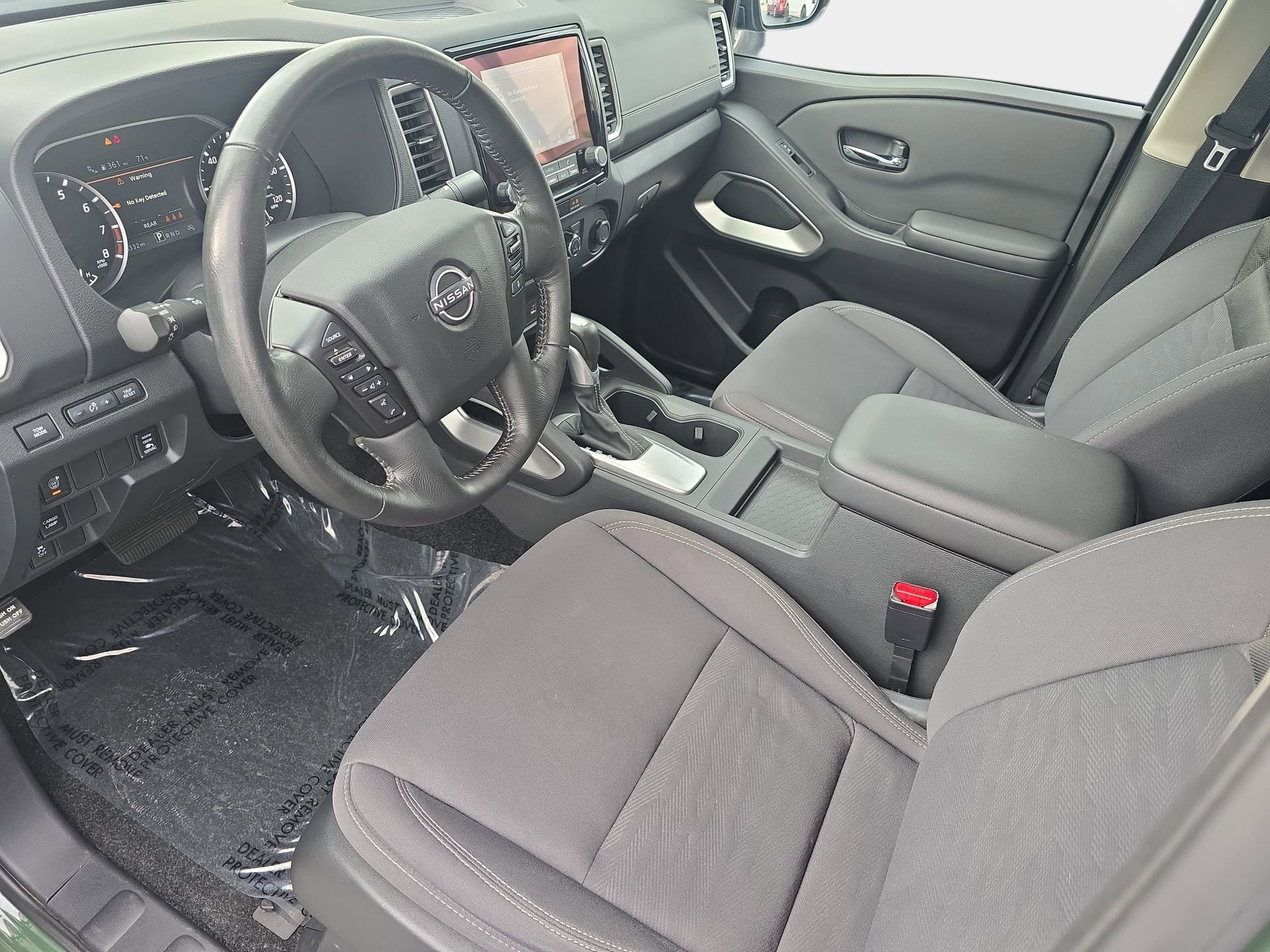 Used 2024 Nissan Frontier SV w/ SV Convenience Package RWD image 15