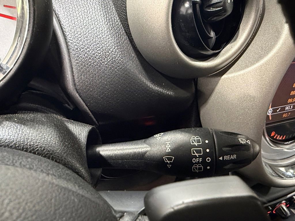 Used 2012 MINI Cooper Countryman S image 35