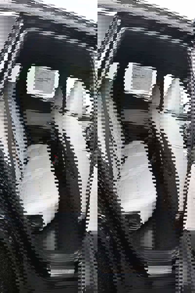 New 2026 Hyundai Tucson Limited image 12