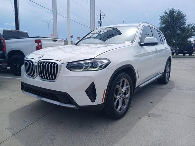 Used 2023 BMW X3 sDrive30i w/ Convenience Package w/ZPA RWD image 3