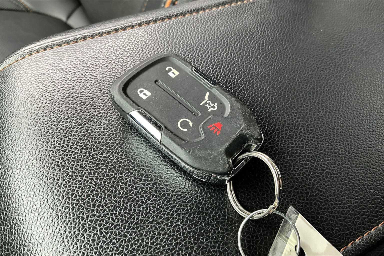 Certified 2022 GMC Acadia AT4 image 14