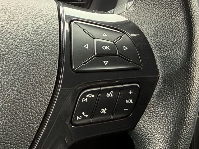 Used 2018 Ford Explorer XLT w/ Equipment Group 202A AWD/4WD image 24