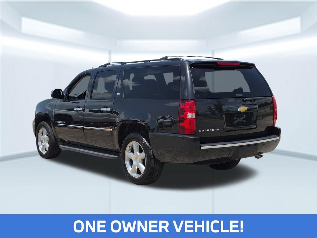 Used 2013 Chevrolet Suburban LTZ AWD/4WD image 4