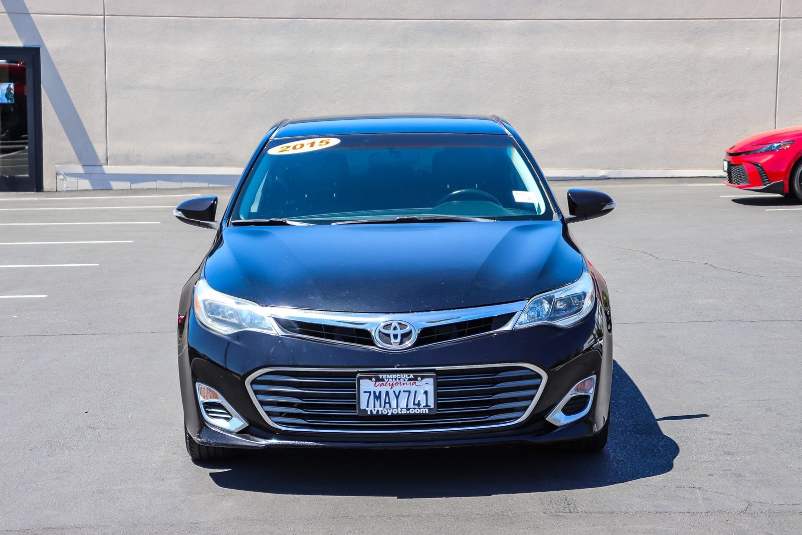 Used 2015 Toyota Avalon XLE FWD image 2
