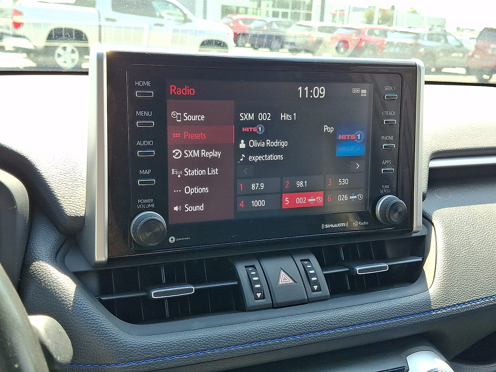 Certified 2021 Toyota RAV4 XSE w/ XSE Grade Weather Package AWD/4WD image 28