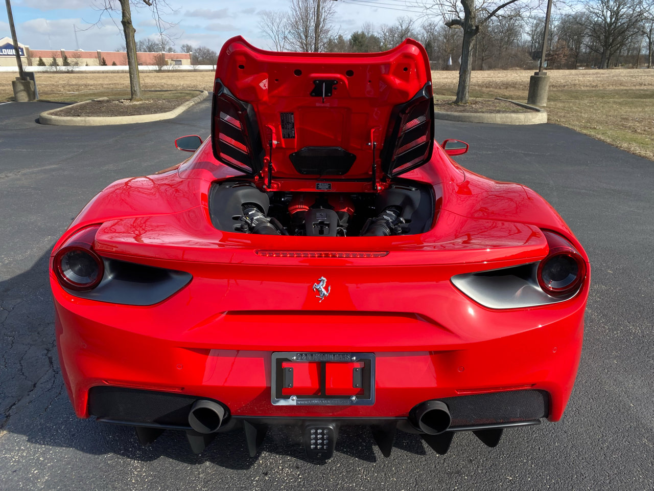 Used 2018 Ferrari 488 Spider image 17