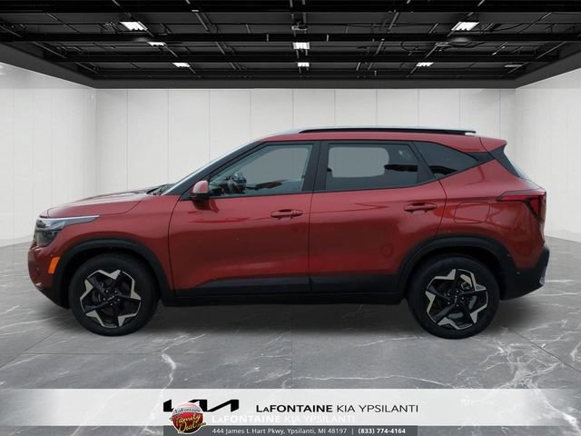 Certified 2025 Kia Seltos S FWD image 2