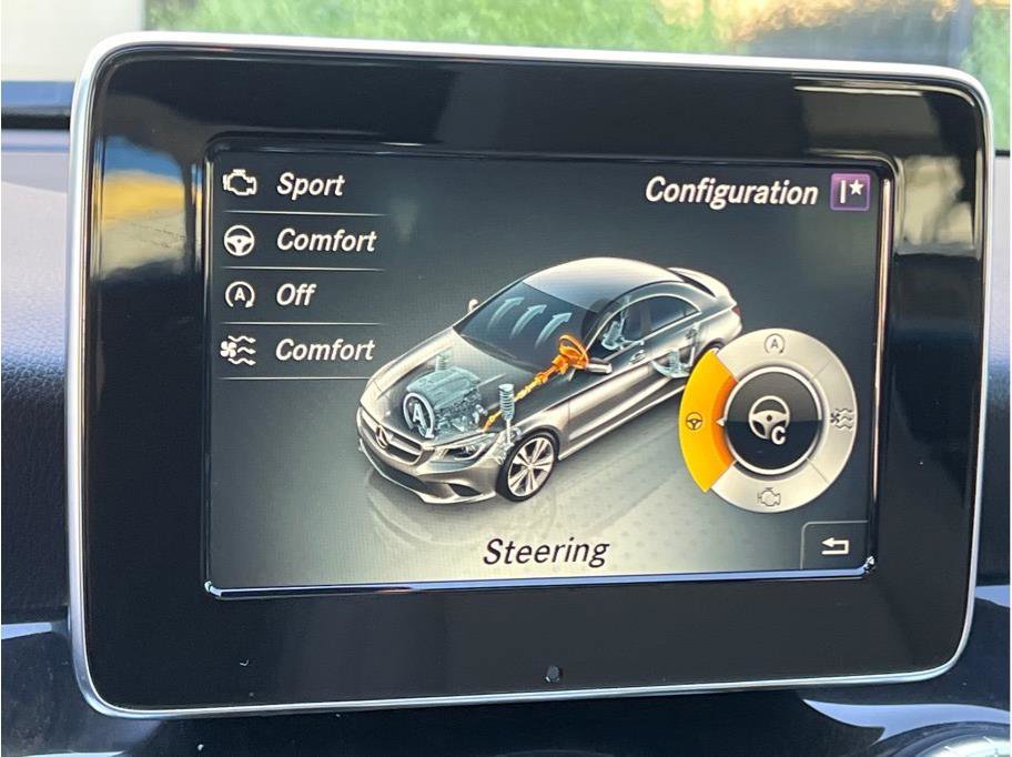 Used 2016 Mercedes-Benz CLA 250 4MATIC w/ Premium 1 Package image 28