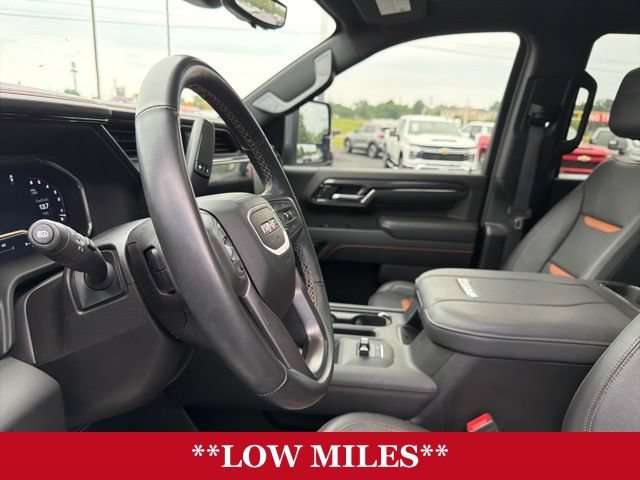 Used 2024 GMC Sierra 2500 AT4 w/ AT4 Premium Plus Package AWD/4WD image 15