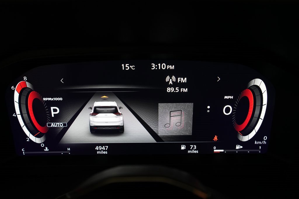 Used 2025 Nissan Rogue SL w/ Tech Package image 2