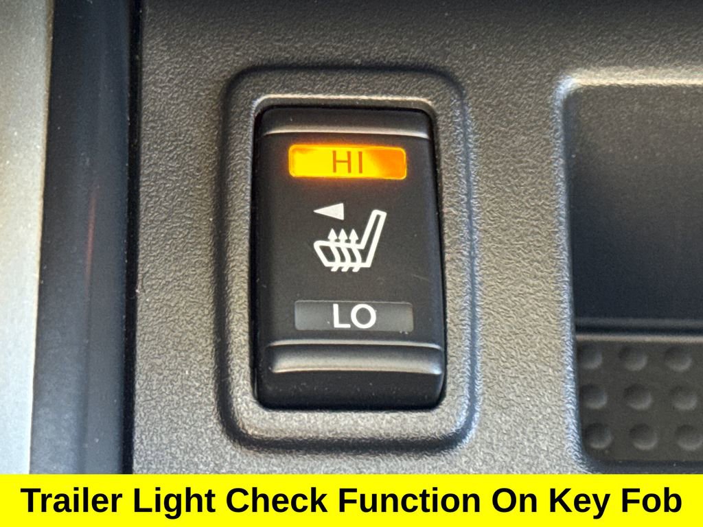 Used 2024 Nissan Titan SV w/ SV Convenience Package image 37