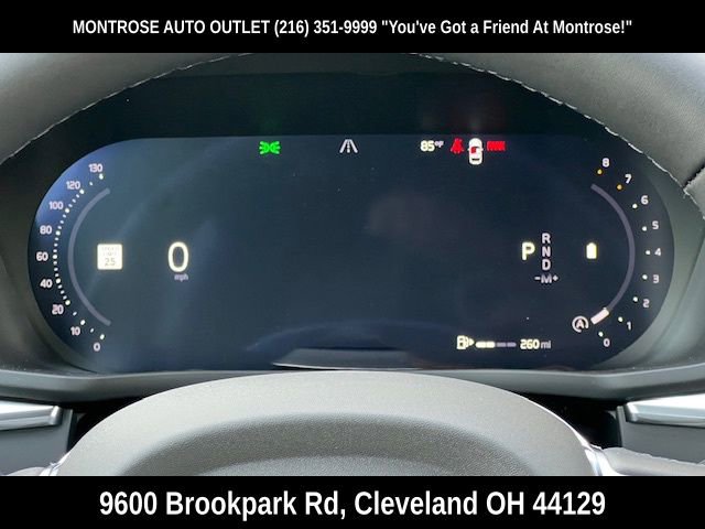 New 2026 Volvo XC60 B5 Plus w/ Protection Package Premier AWD/4WD image 32